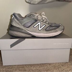 New Balance 990 v 5